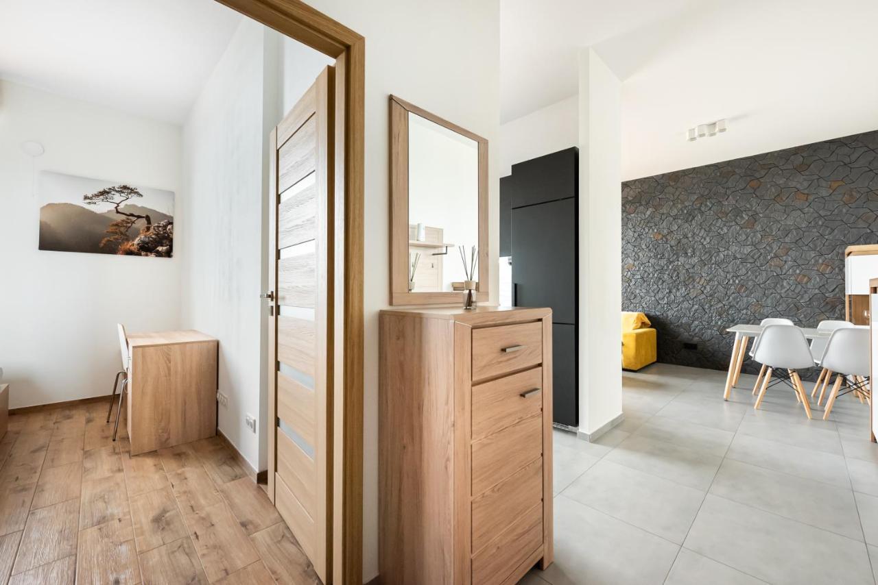 Metro Imielin 13Th Floor Apartment وارسو المظهر الخارجي الصورة